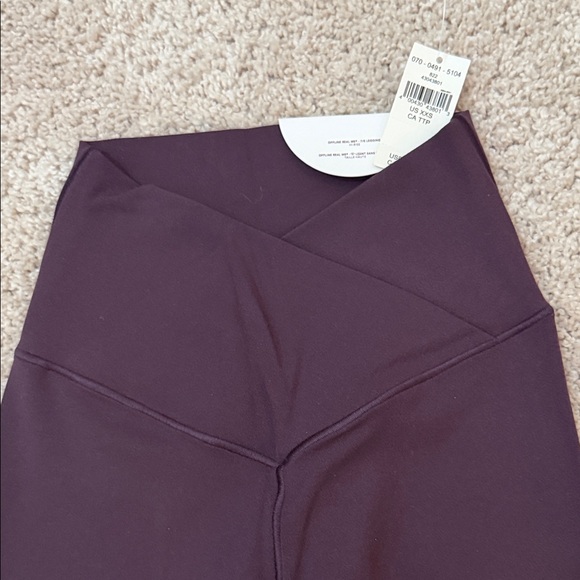 Aerie OFFLINE high-waisted crossover leggings - women’s size XXS - cool berry - Picture 2 of 3